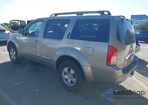 2006 Nissan Pathfinder S z USA, uszkodzony, nr VIN 5N1AR18UX6C681598